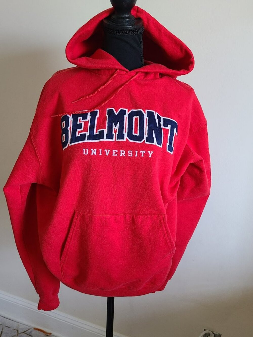Champion Belmont University Hoodie Sweatshirt Red XL Pullover Unisex